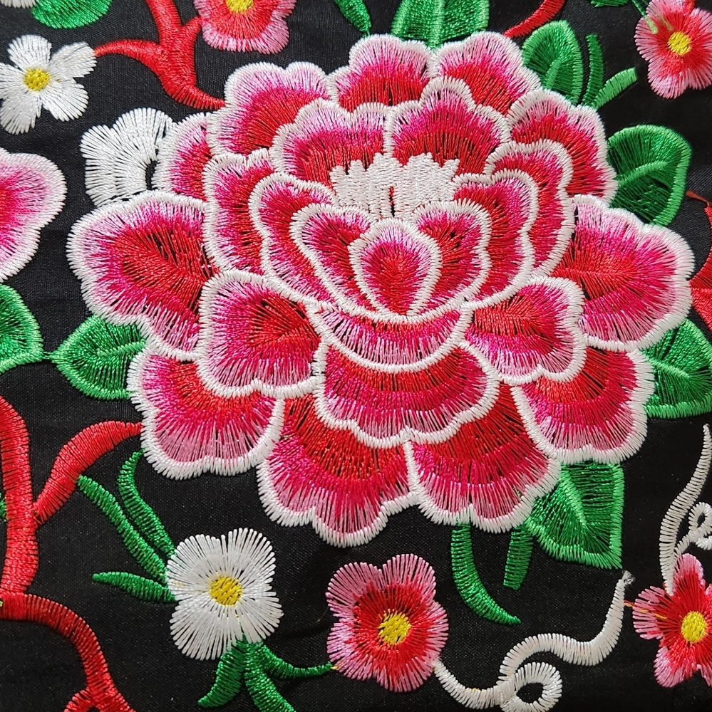 Embroidered Peony Canvas Shoulder Bag - Picture 2 of 12